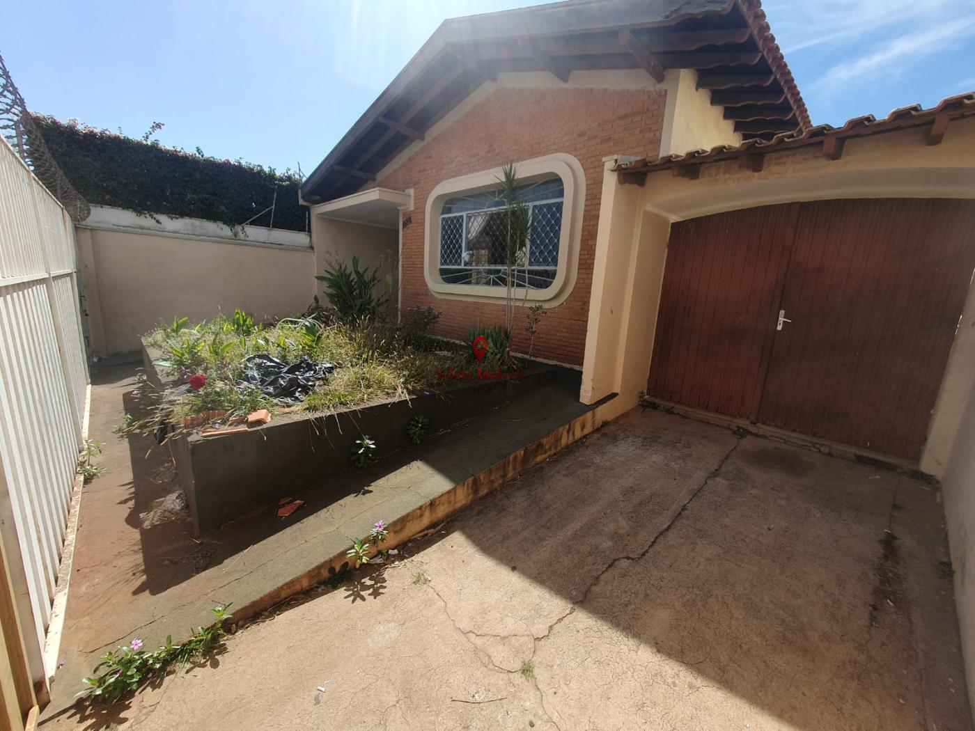 Casa, 4 quartos, 330 m² - Foto 1