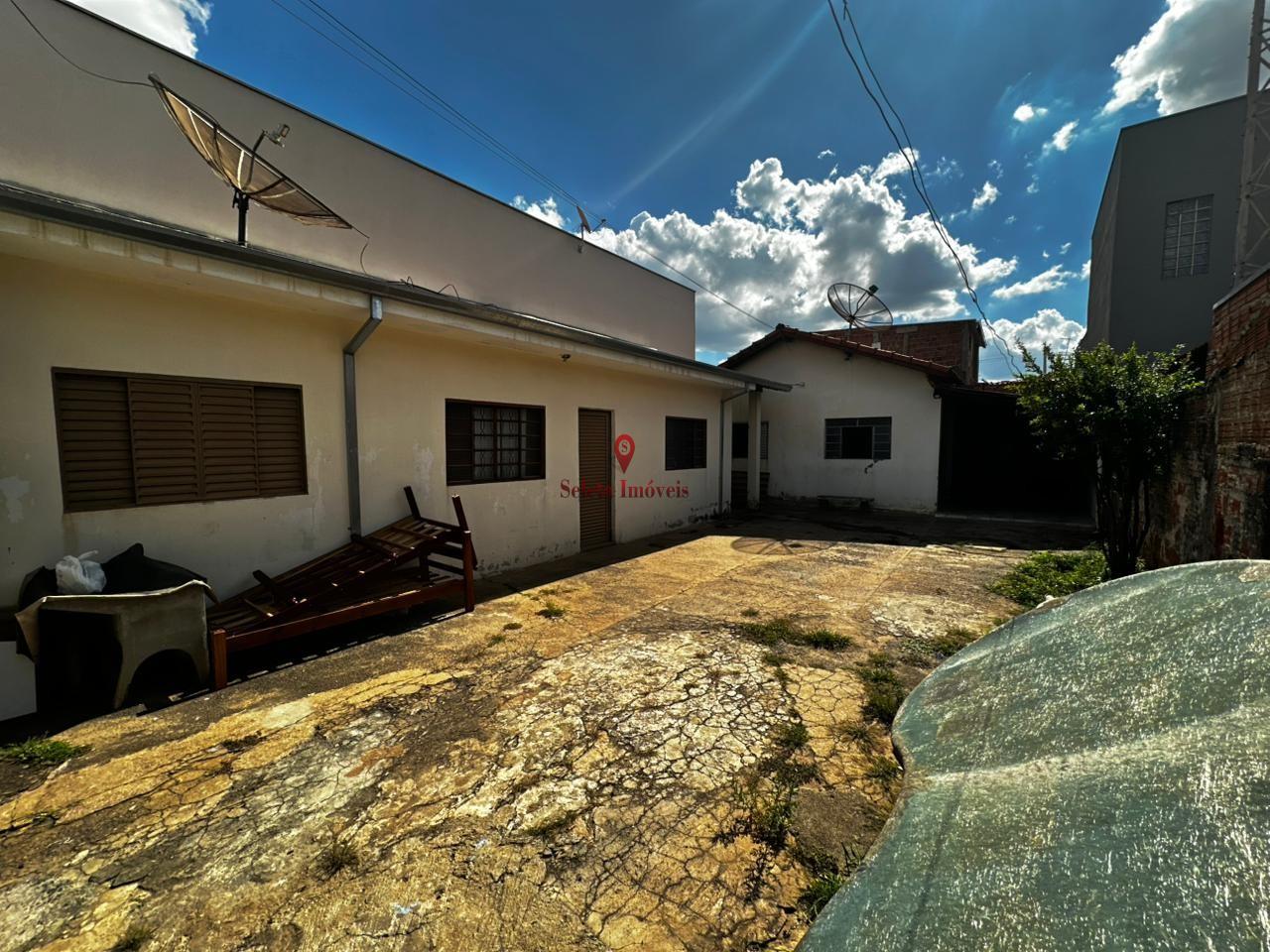 Casa, 4 quartos, 128 m² - Foto 1