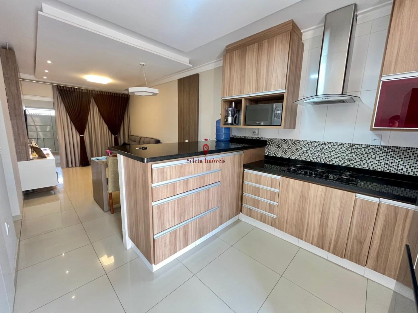 Casa, 2 quartos, 65 m² - Foto 1