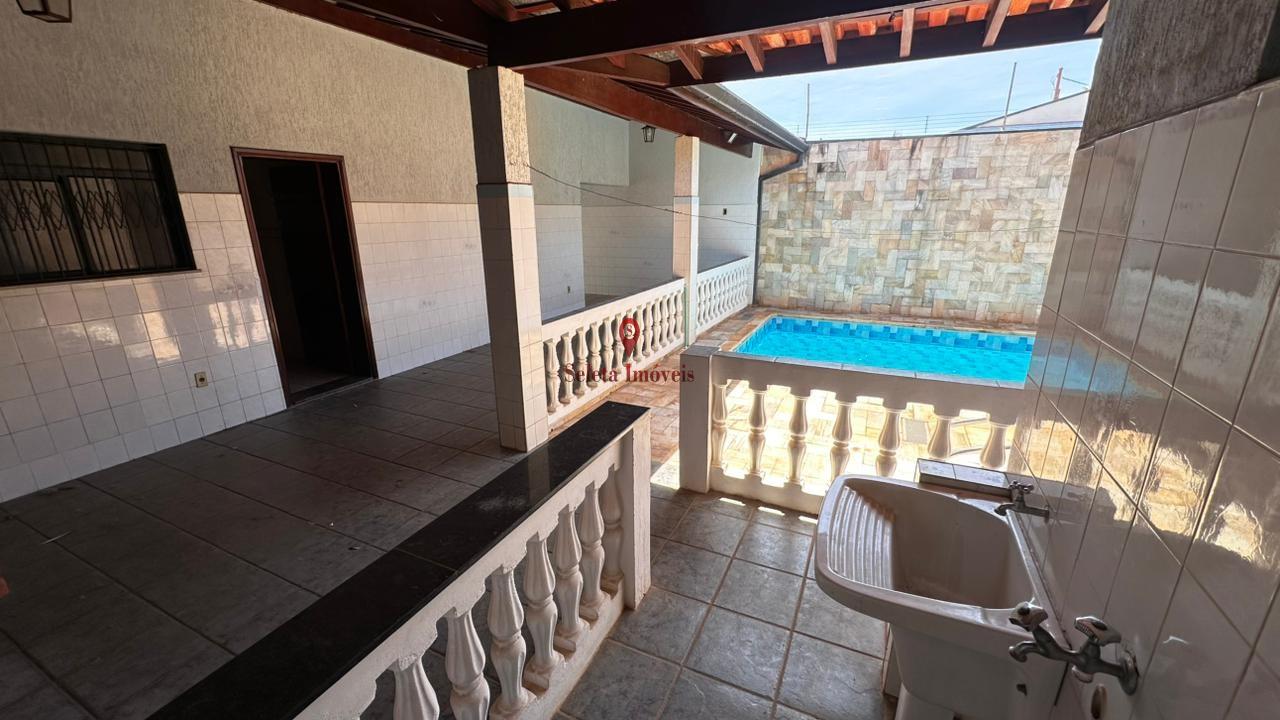 Casa, 4 quartos, 330 m² - Foto 18