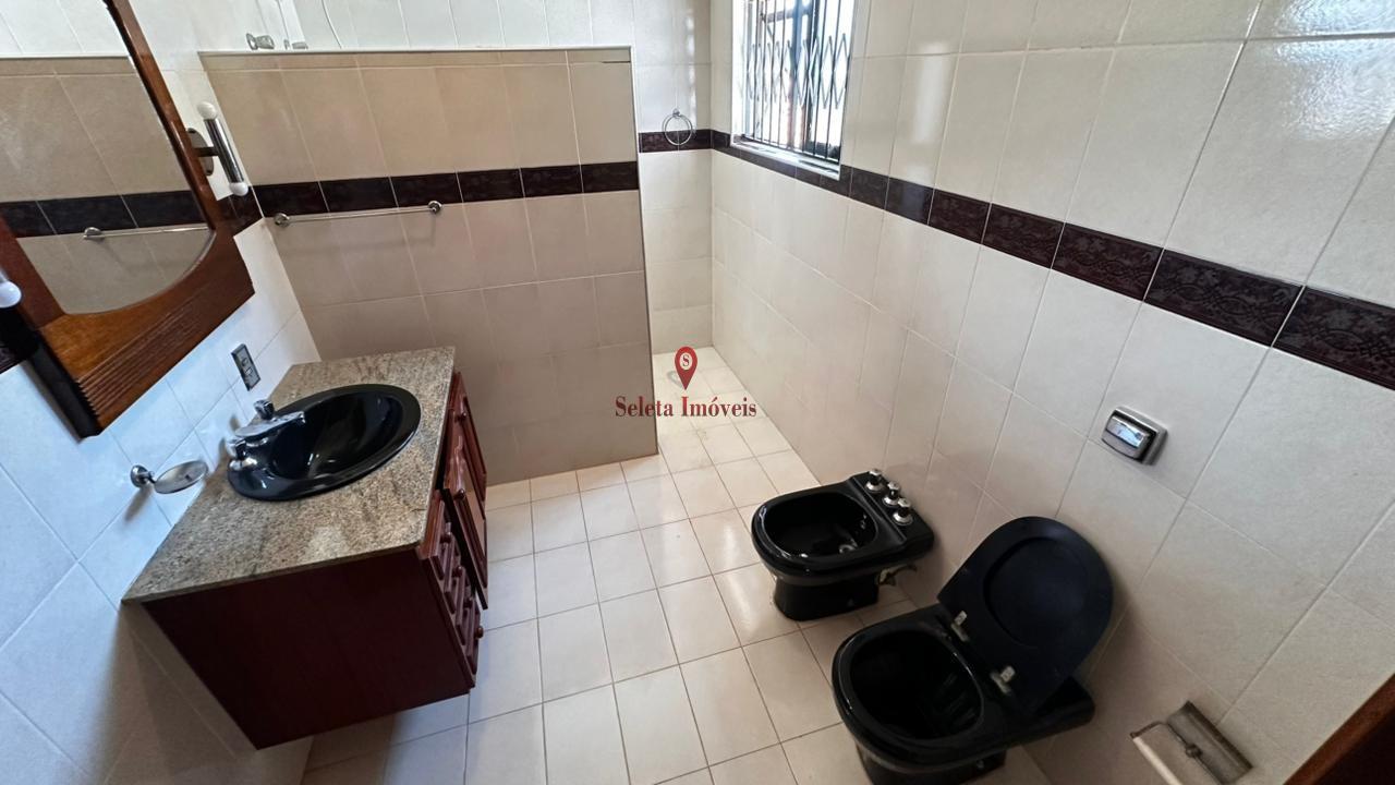 Casa, 4 quartos, 330 m² - Foto 13