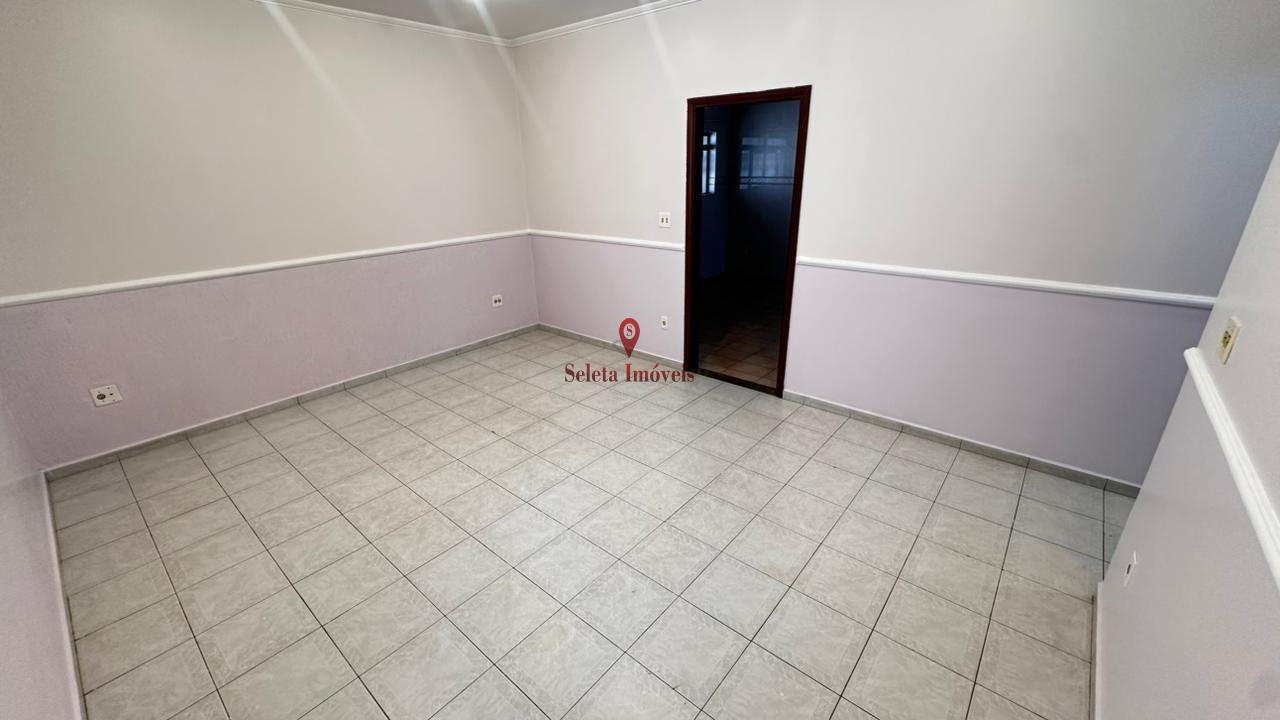 Casa, 4 quartos, 330 m² - Foto 12