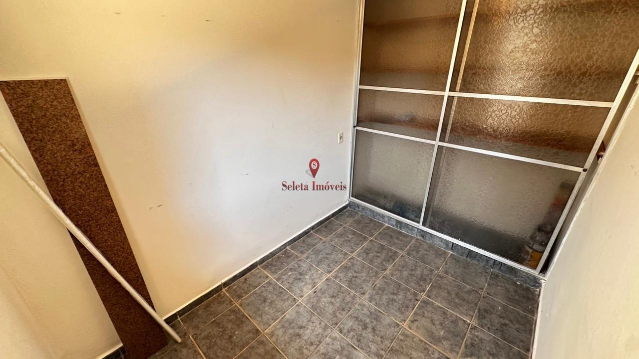 Casa, 4 quartos, 330 m² - Foto 17