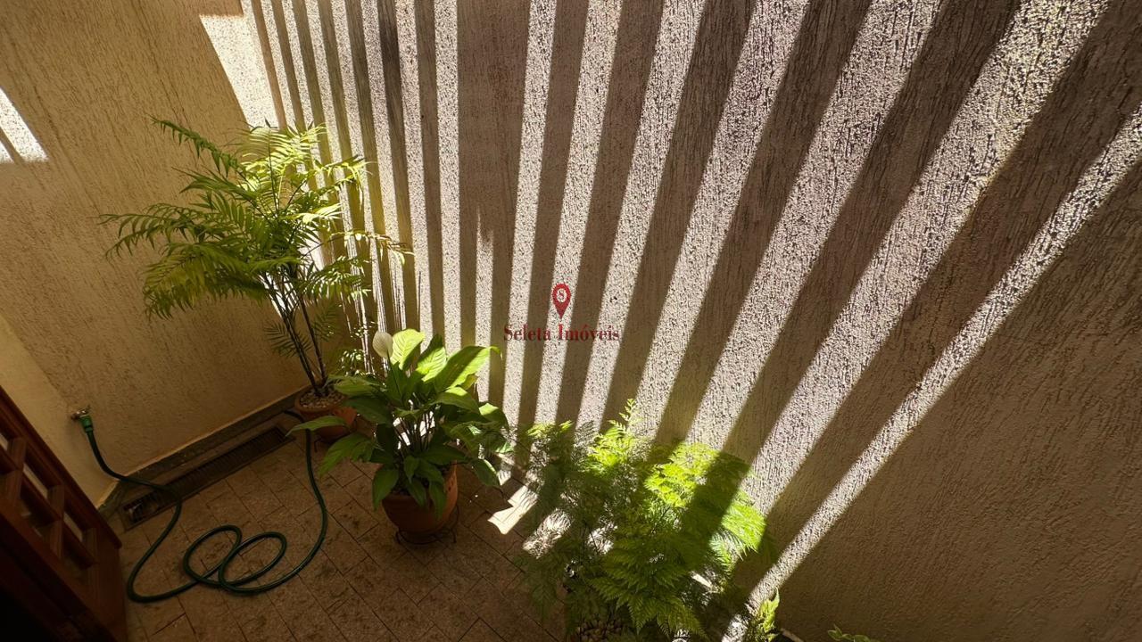 Casa, 3 quartos, 217 m² - Foto 8