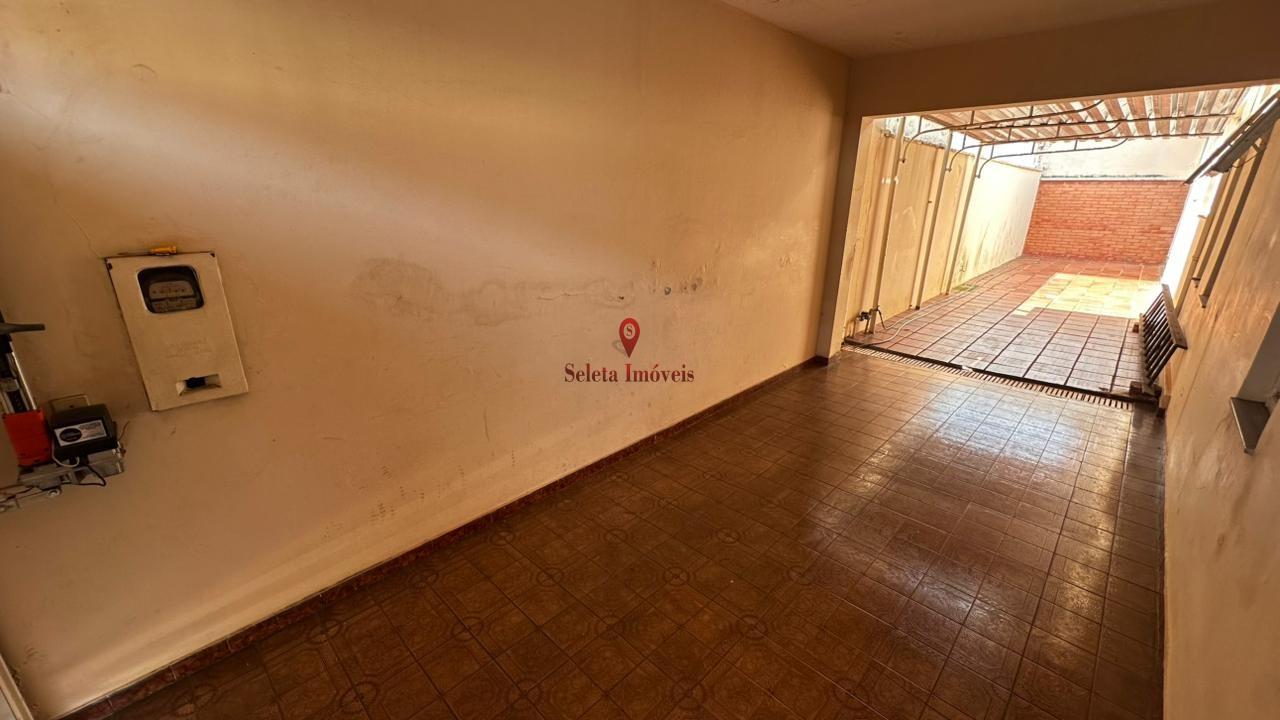 Casa, 3 quartos, 197 m² - Foto 2