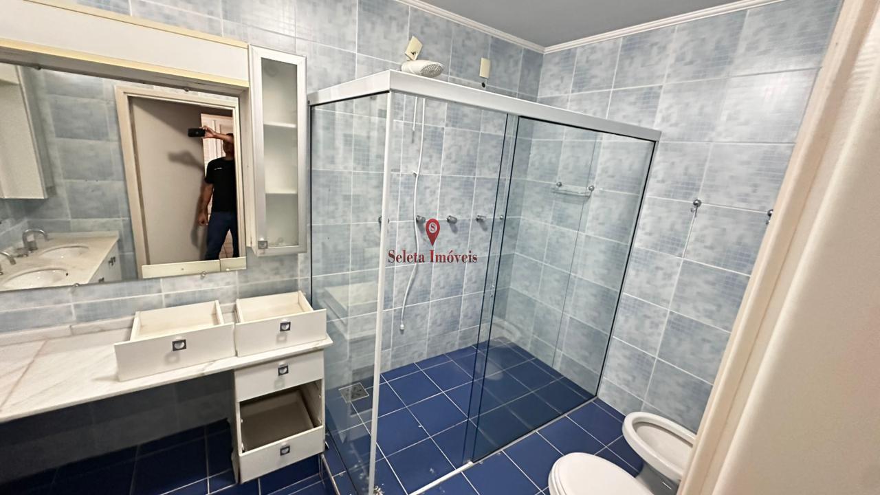 Casa, 5 quartos, 250 m² - Foto 18