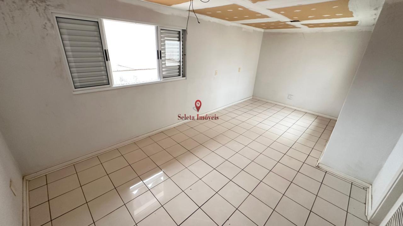 Casa, 5 quartos, 250 m² - Foto 17