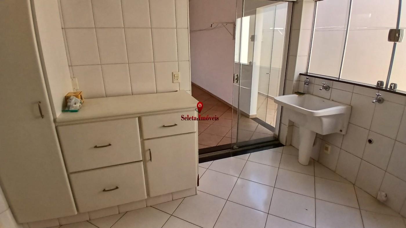 Casa, 3 quartos, 388 m² - Foto 11